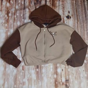 Zip up cropped hoodie switcher